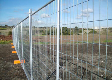 Résistance de clôture provisoire en acier galvanisée d'alcali de panneau avec la grosseur de maille de 50x150mm