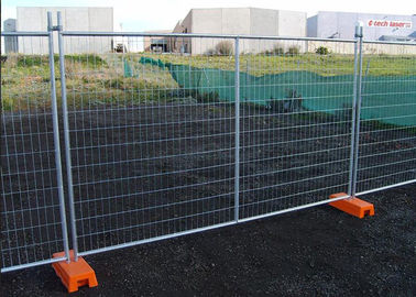 Panneaux provisoires sûrs anti-corrosifs de barrière en métal pour le chantier de construction